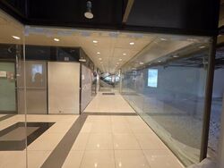 Peninsula Plaza (D6), Retail #624453201